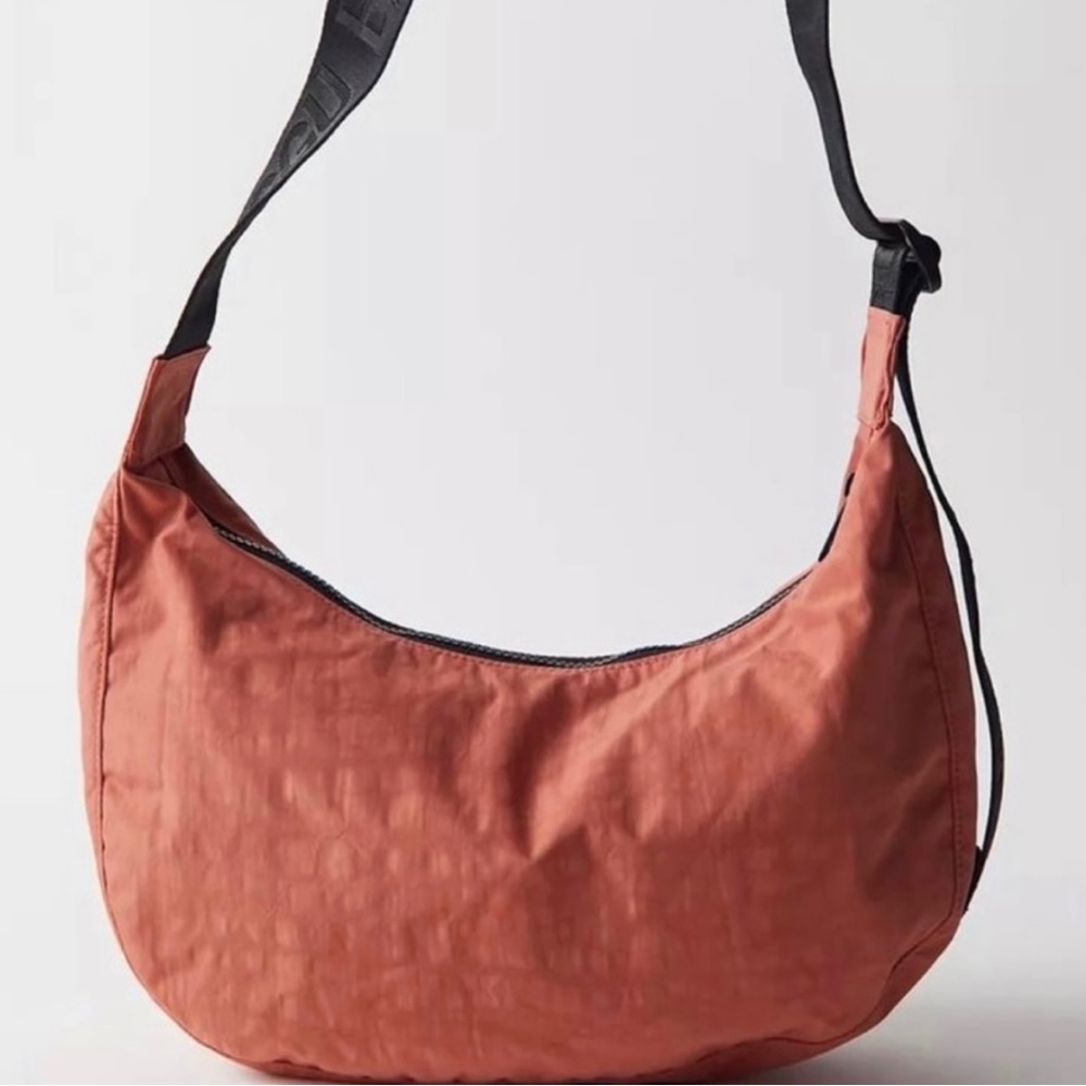 Baggu Medium Crescent Nylon Bag NWT rhubarb